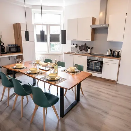 Loh9 - Das Apartment Im Citycenter - Parkplatz - Wlan - Aufzug Chemnitz Exterior foto
