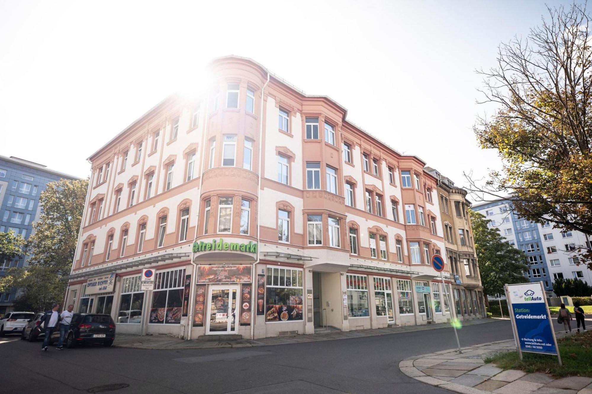Loh9 - Im Citycenter - Parkplatz - Wlan - Aufzug Chemnitz